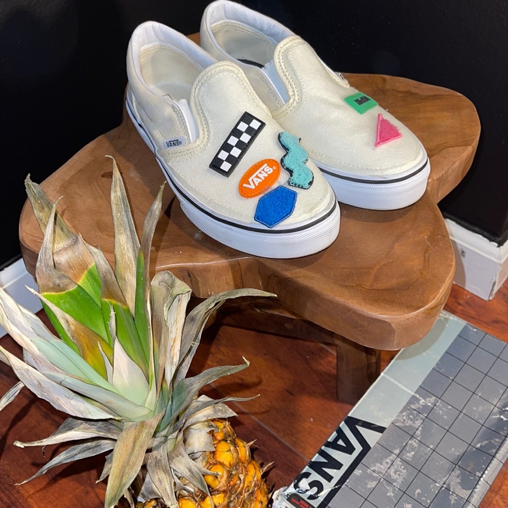 Size 4 vans moma for kids